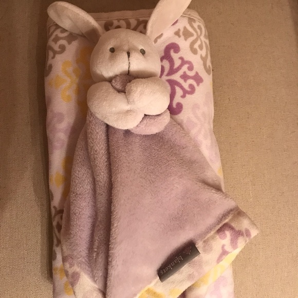 EUC Plush Receiving Blanket & Security Blanket. - Picture 2 of 6